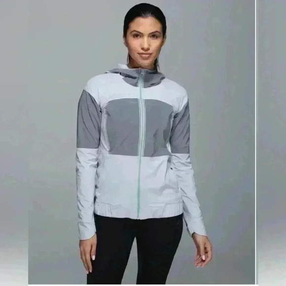 lululemon athletica Jackets & Blazers - Lululemon light speed jacket 8